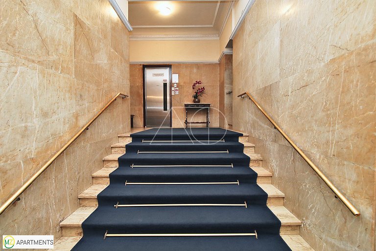 Silencioso e Aconchegante Studio na Quadra da Praia em Copa