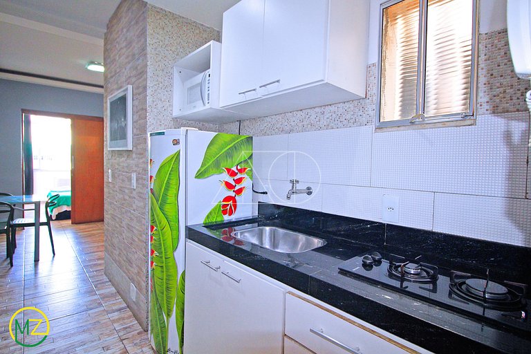 Studio para temporada com vista lateral para o mar!