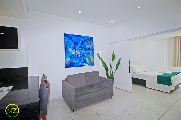 Studio Moderno com Vista Lateral para o Mar em Copacabana