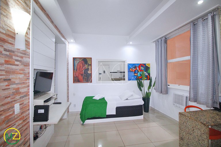 Lindo Studio Silencioso em Copacabana