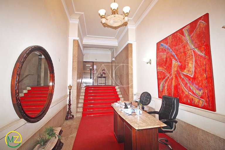 Lindo Studio Silencioso em Copacabana