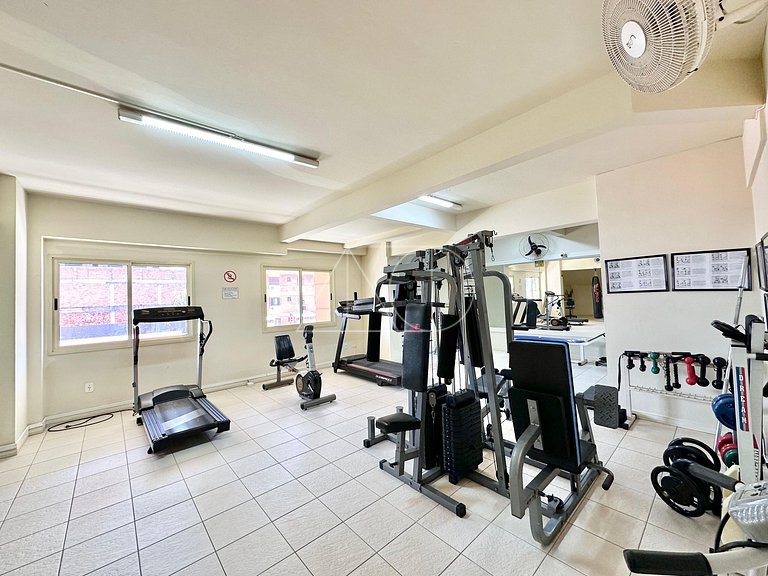 Apartamento em Residencial com Piscina Térmica Próximo ao Ma
