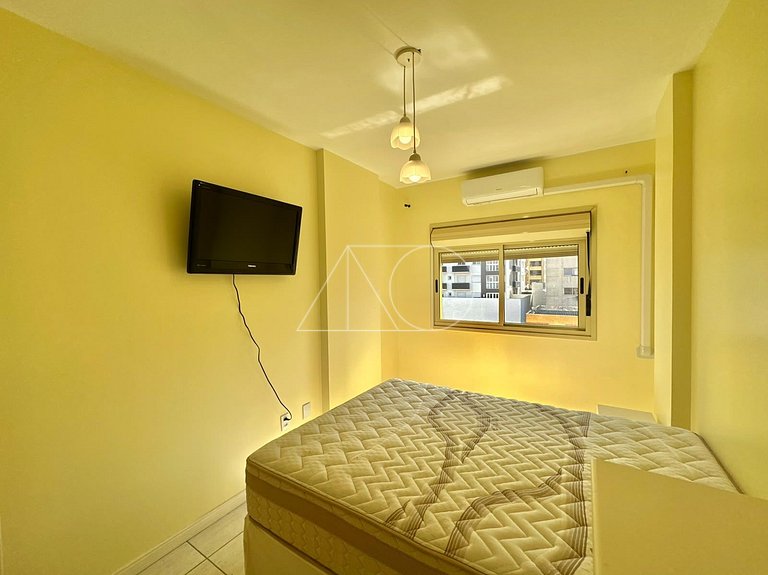 Apartamento em Residencial com Piscina Térmica Próximo ao Ma