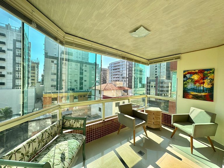 Apartamento em Residencial com Piscina Térmica Próximo ao Ma