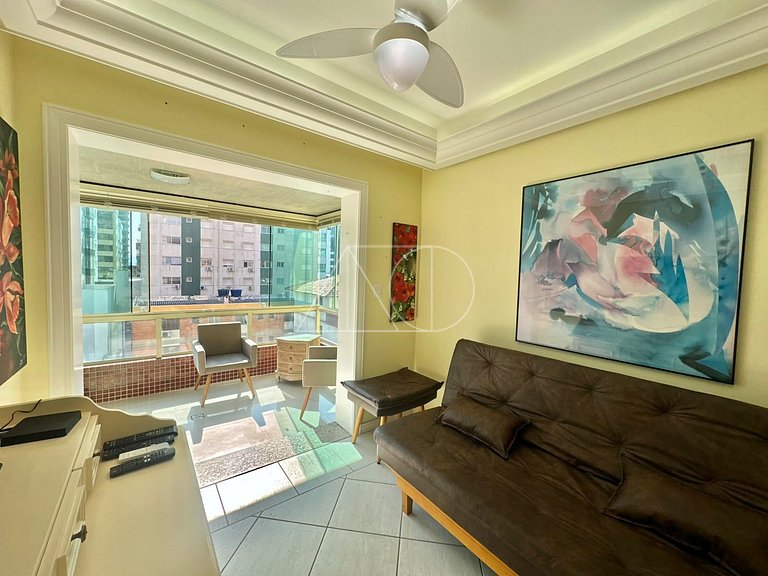 Apartamento em Residencial com Piscina Térmica Próximo ao Ma